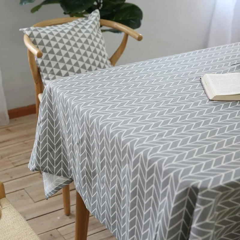 Arrow Patterned Decorative Linen Tablecloth