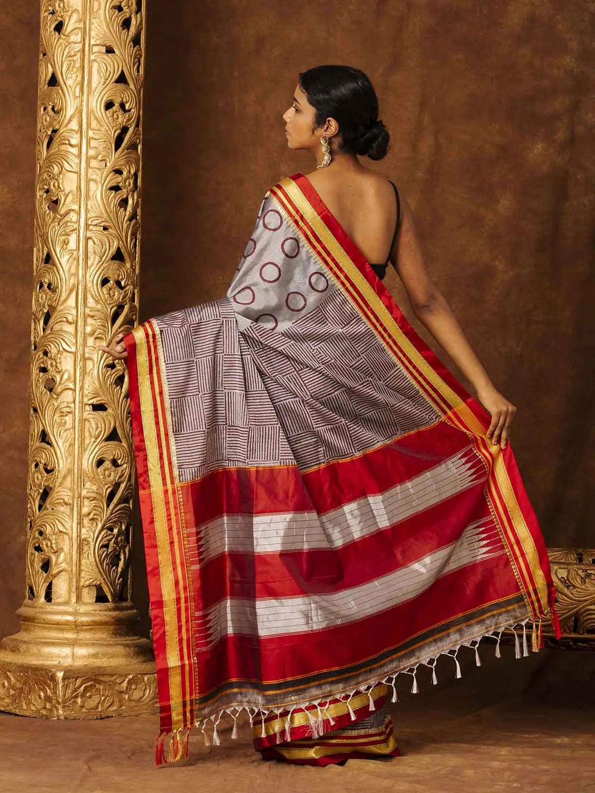 Block Printed Quirky Illkal Grey Saree