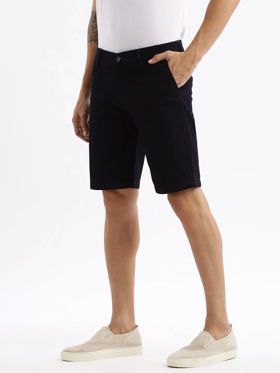 Men Geometric Navy Blue Low-Rise Denim Shorts
