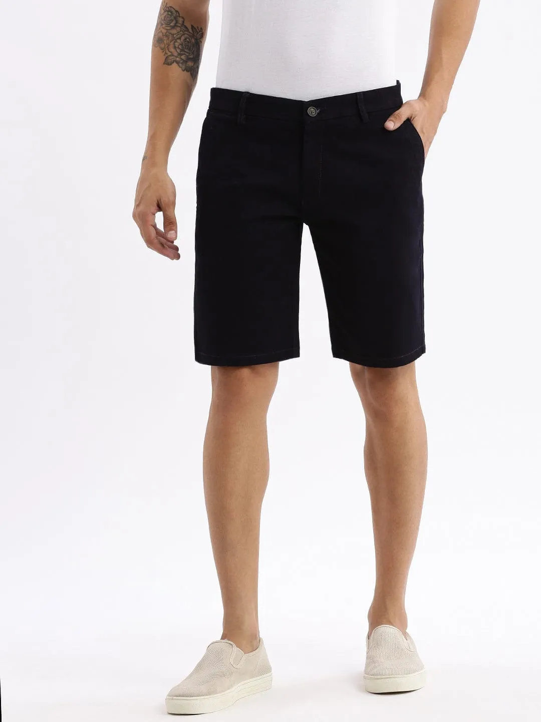 Men Geometric Navy Blue Low-Rise Denim Shorts