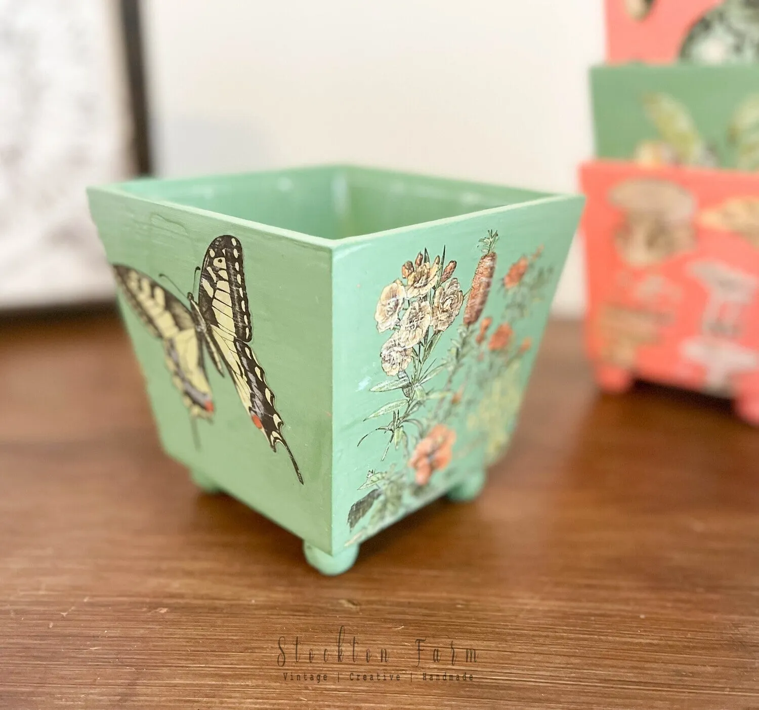 Mini Wood Footed Planters