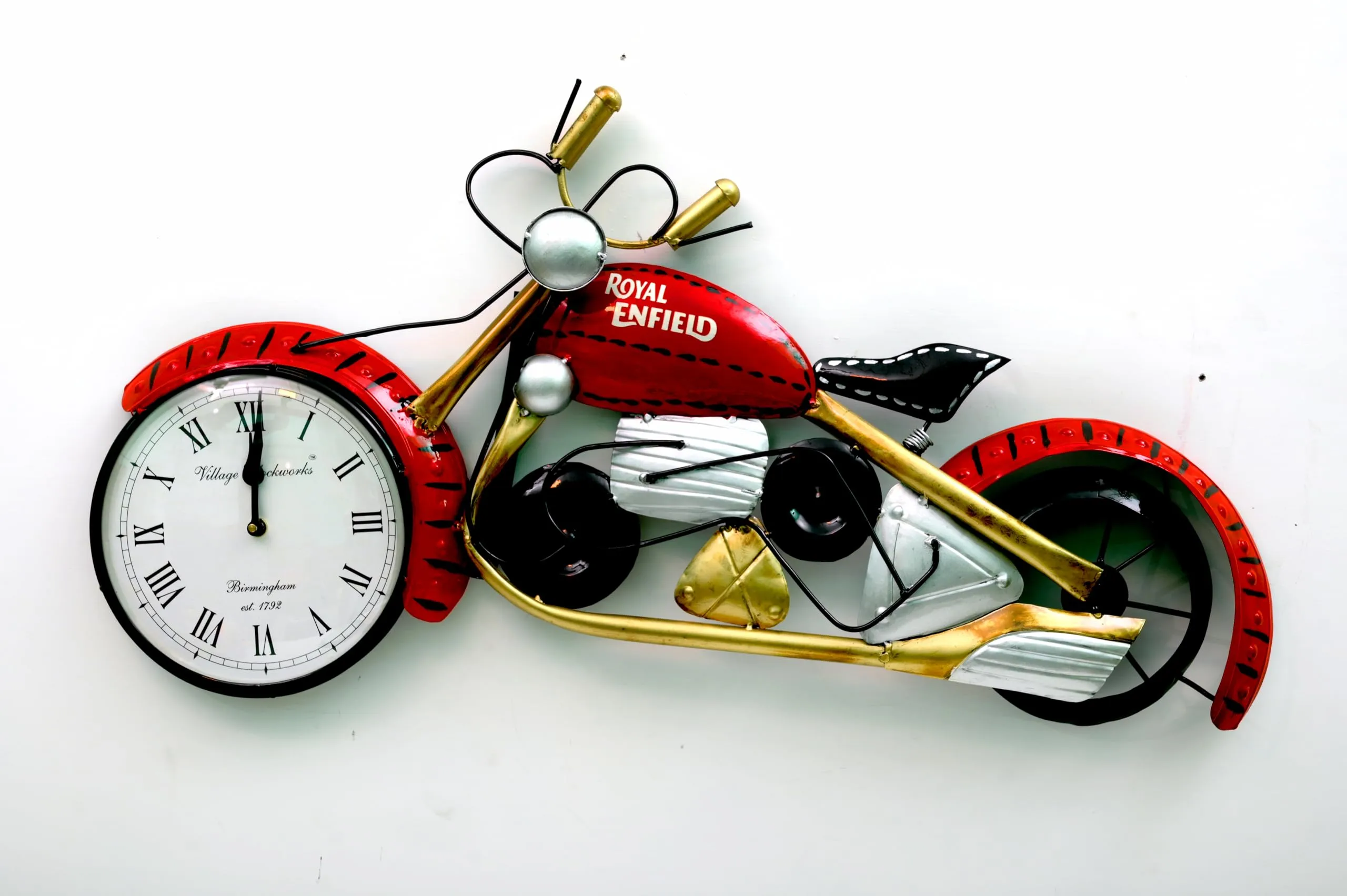 OBRA MIA Metal Wall Bullet Bike with Clock - Metal Bullet Bike with Clock showpiece/Bike for Home Decor (Red)