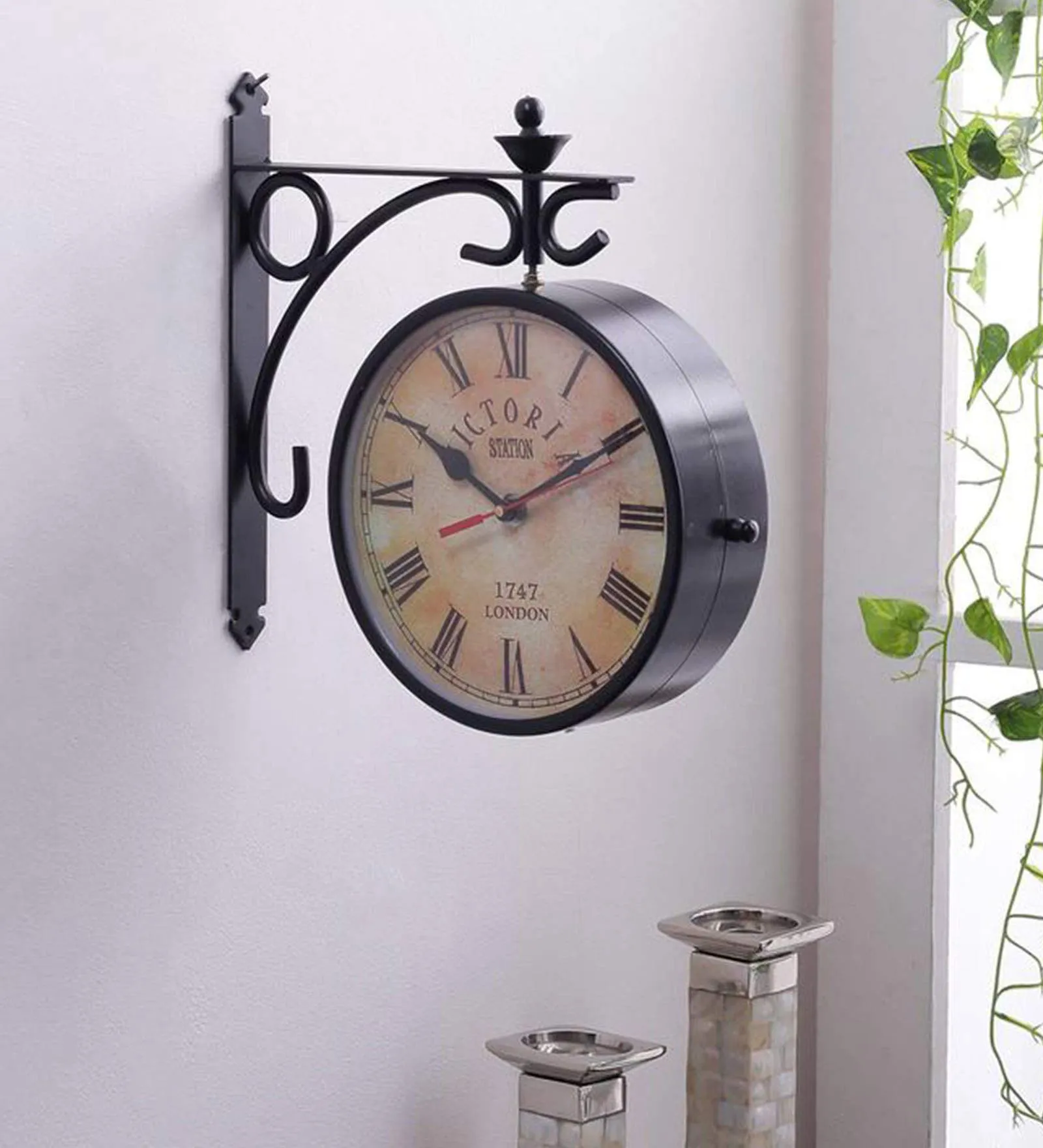 SAREE HOUSE Metal Antique Double Sided Station Clock (Black) 10 Inch