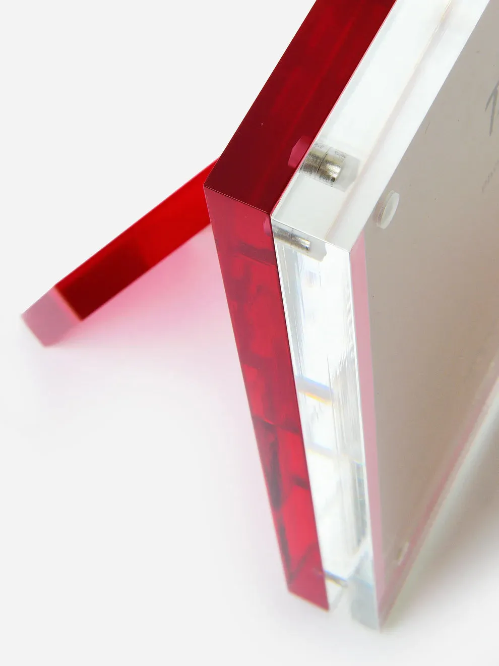 Tizo Lucite Frame with Pink Back - 4x6