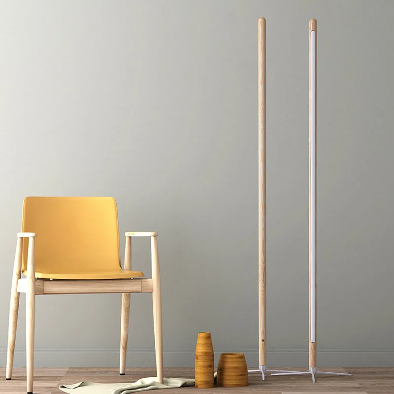 Vertical Solid Wood Floor Lamp
