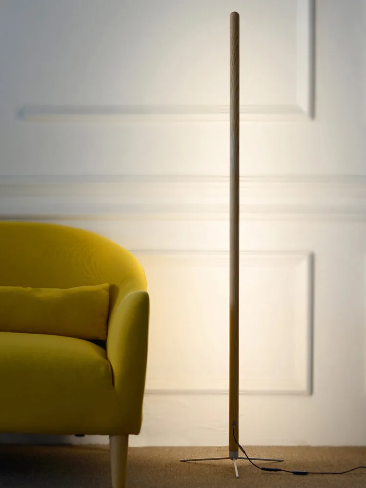 Vertical Solid Wood Floor Lamp